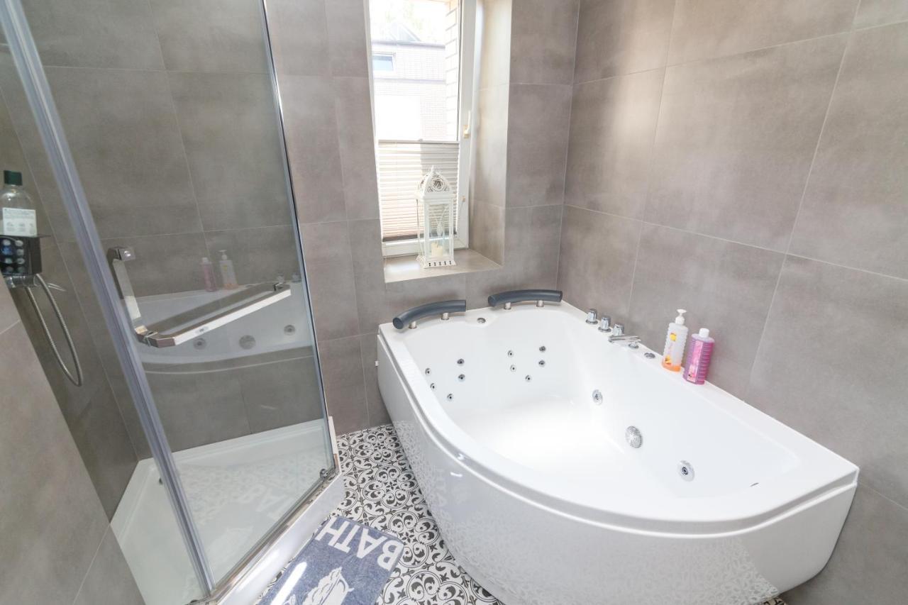 Apartament Z Jacuzzi Hel Exterior photo