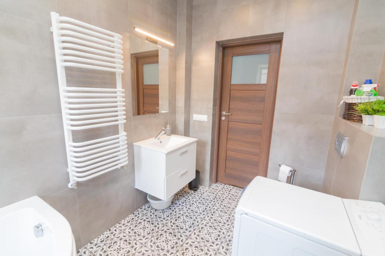 Apartament Z Jacuzzi Hel Exterior photo